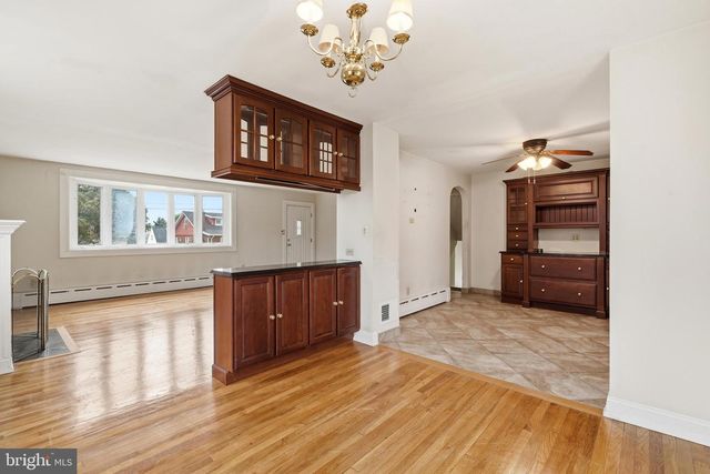 137 THROPP AVE, Hamilton, NJ 08610