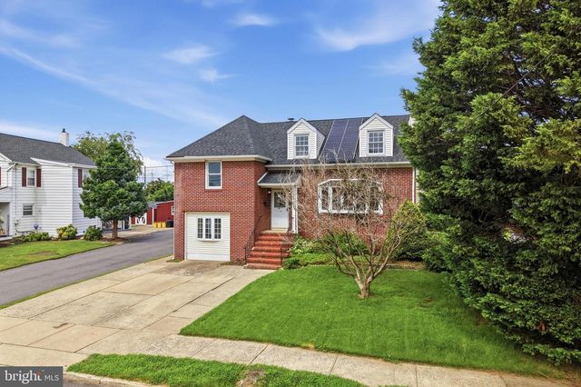 137 THROPP AVE, Hamilton, NJ 08610