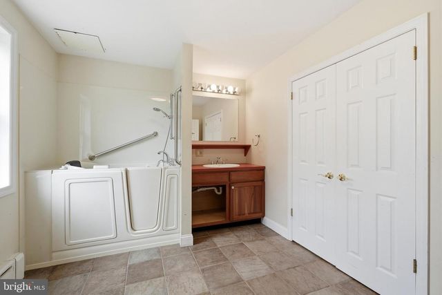 137 THROPP AVE, Hamilton, NJ 08610