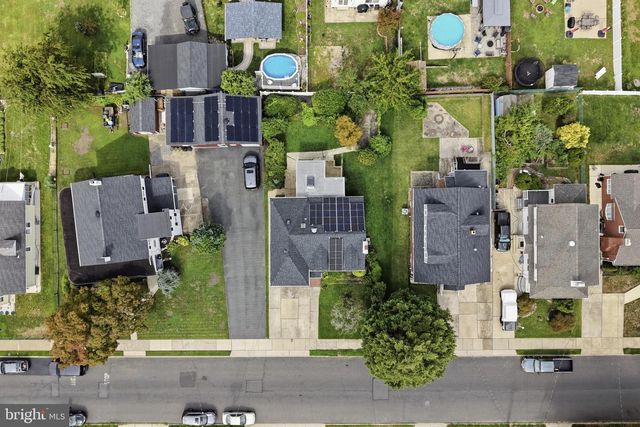 137 THROPP AVE, Hamilton, NJ 08610