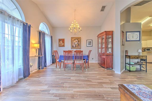 1624 MAXIMILIAN DRIVE, Wesley Chapel, FL 33543