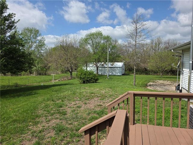 1404 SW 100th Road, Holden, MO 64040
