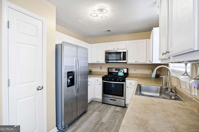 108 Greystone Way, Hiram, GA 30141