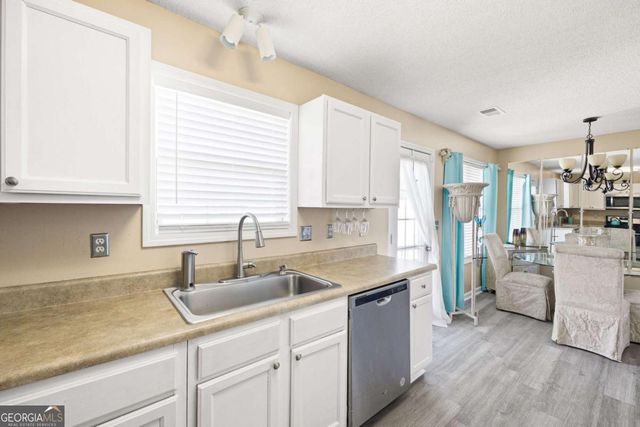 108 Greystone Way, Hiram, GA 30141