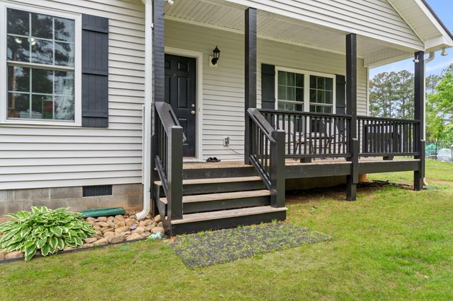 843 U.S. 25, Edgefield, SC 29824