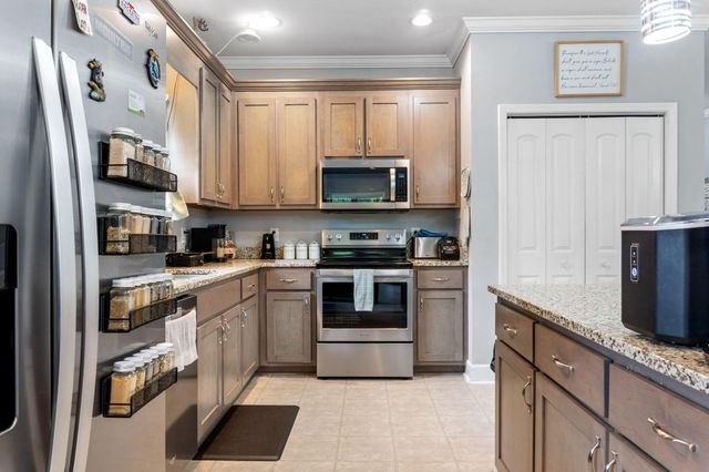 843 U.S. 25, Edgefield, SC 29824