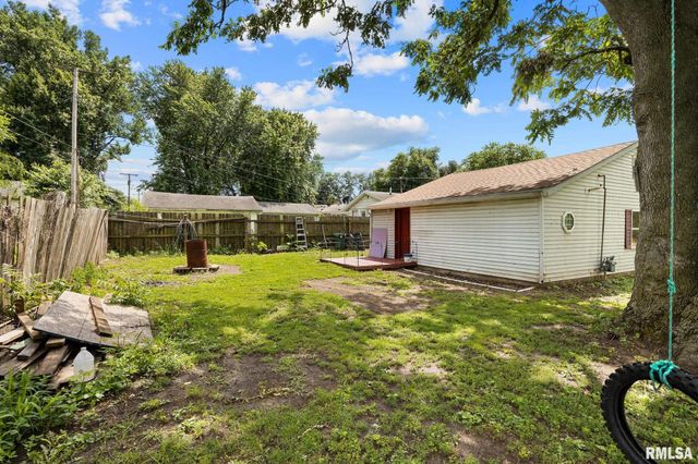 1908 AMERICAN Street, Pekin, IL 61554