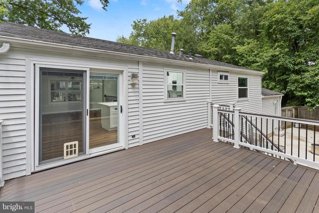 15 SALZANO DR, Hamilton, NJ 08690