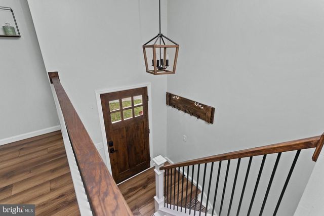 15 SALZANO DR, Hamilton, NJ 08690