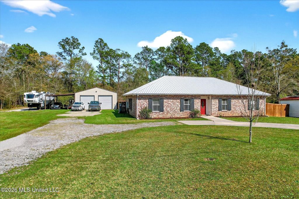 13192 Andy Street, Gulfport, MS 39503