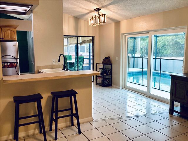 525 RAPID FALLS DRIVE, Brandon, FL 33511