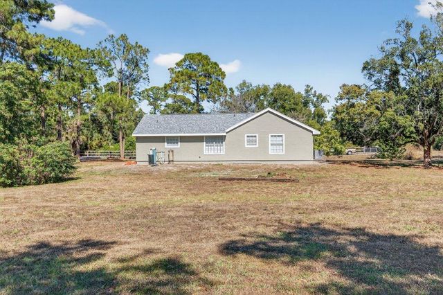 16246 E Cornwall Drive, The Acreage, FL 33470