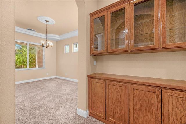 2825 E Quincy Avenue, Fresno, CA 93720