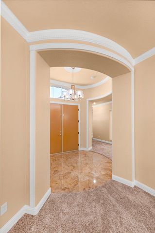 2825 E Quincy Avenue, Fresno, CA 93720