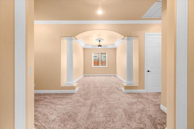 2825 E Quincy Avenue, Fresno, CA 93720