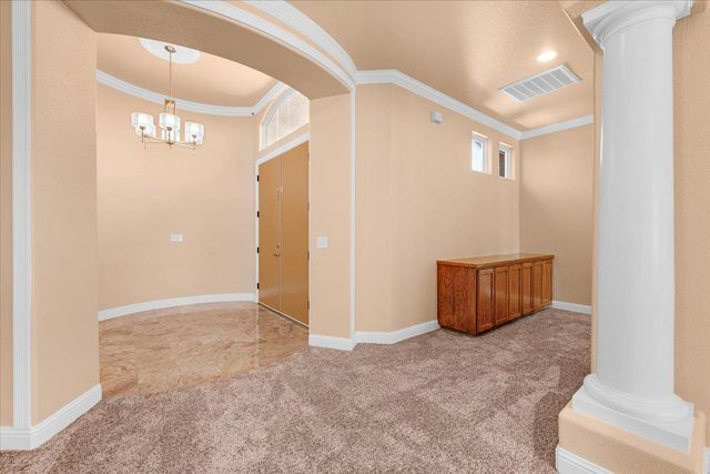 2825 E Quincy Avenue, Fresno, CA 93720