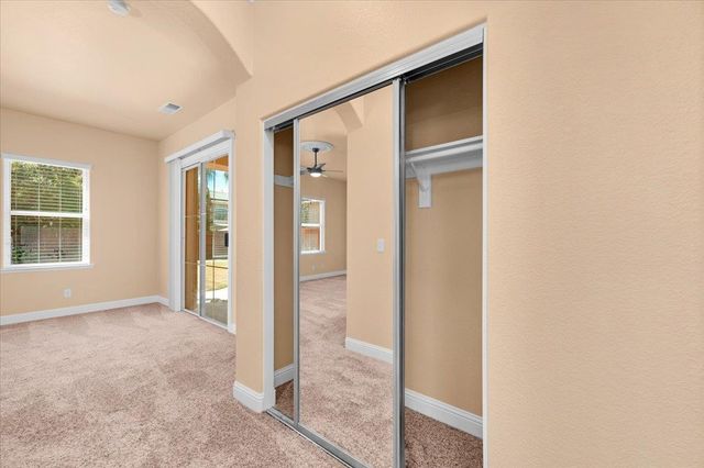 2825 E Quincy Avenue, Fresno, CA 93720