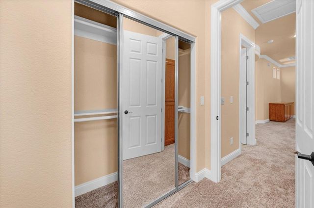 2825 E Quincy Avenue, Fresno, CA 93720