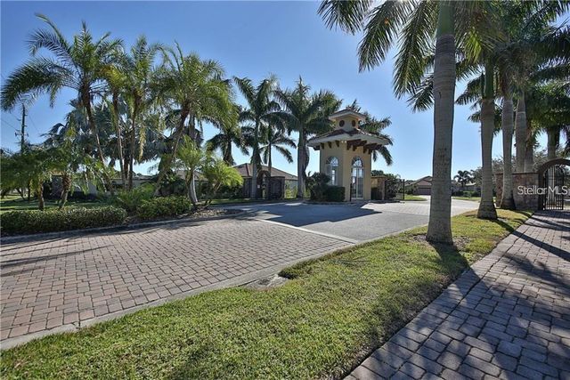 2108 LA PALMA AVENUE, Port Charlotte, FL 33953