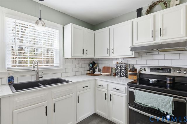 2016 Ridge Stone Ct, Henrico, VA 23238