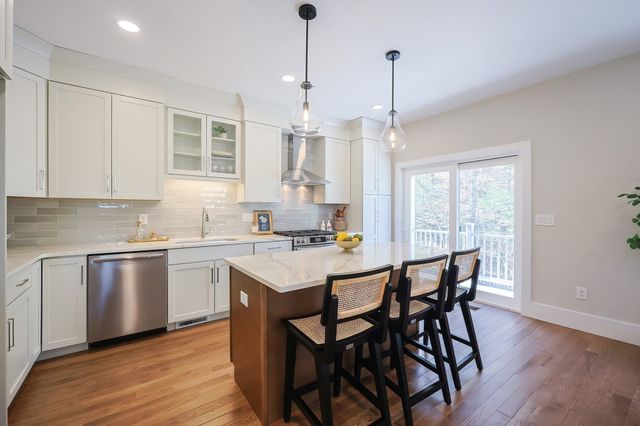 63 Thomas Mann Circle 36, Norfolk, MA 02056