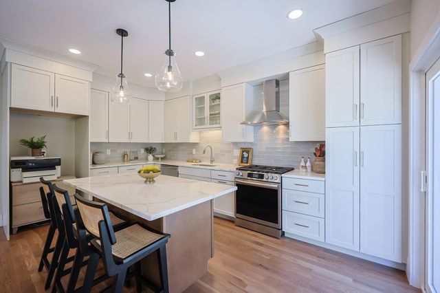 63 Thomas Mann Circle 36, Norfolk, MA 02056