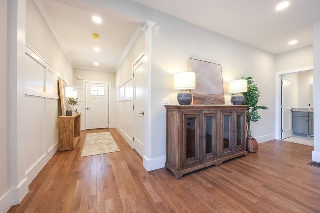 63 Thomas Mann Circle 36, Norfolk, MA 02056