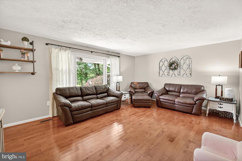 Image 6 of property listing at 7222 PATTON, Woodbine, MD 21797