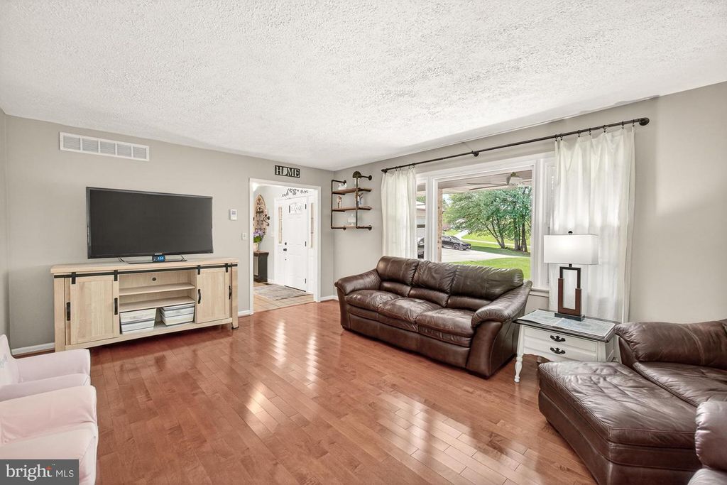 Image 7 of property listing at 7222 PATTON, Woodbine, MD 21797
