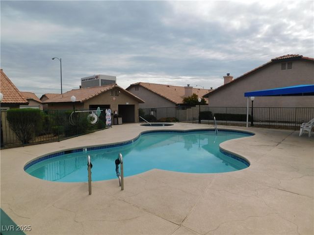 7025 Pindarri Way, Las Vegas, NV 89145