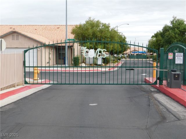 7025 Pindarri Way, Las Vegas, NV 89145