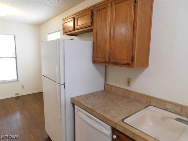 7025 Pindarri Way, Las Vegas, NV 89145