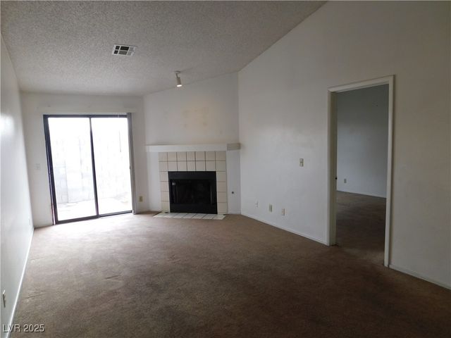 7025 Pindarri Way, Las Vegas, NV 89145