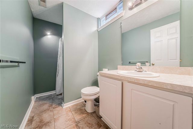 2477 W 5th Street, Cleveland, OH 44113