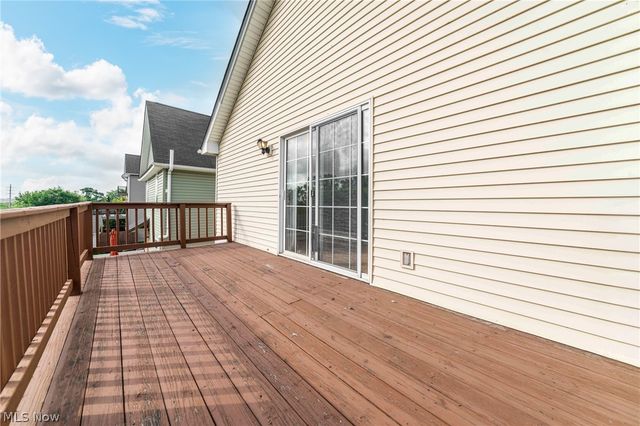 2477 W 5th Street, Cleveland, OH 44113
