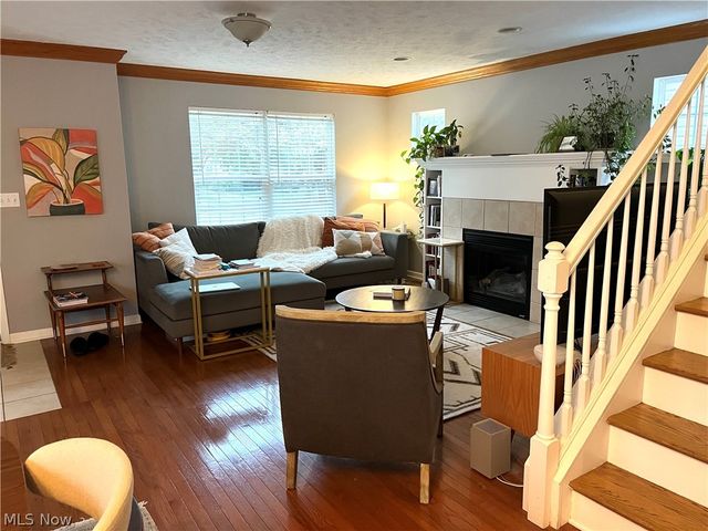 2477 W 5th Street, Cleveland, OH 44113