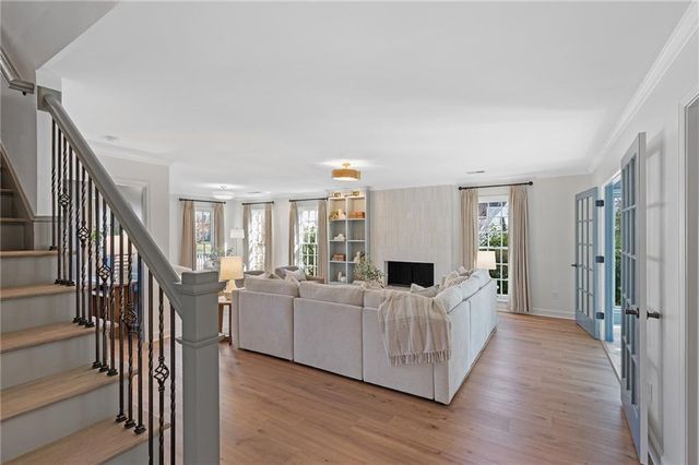 950 Mountain Brook NW Lane, Marietta, GA 30064