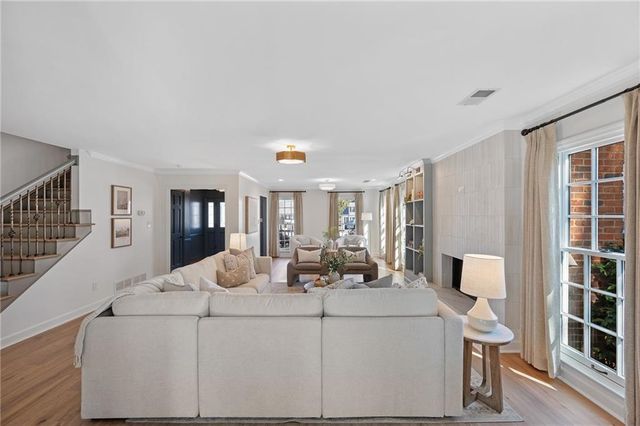 950 Mountain Brook NW Lane, Marietta, GA 30064