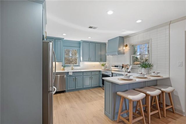 950 Mountain Brook NW Lane, Marietta, GA 30064