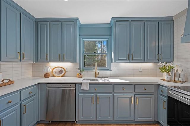 950 Mountain Brook NW Lane, Marietta, GA 30064