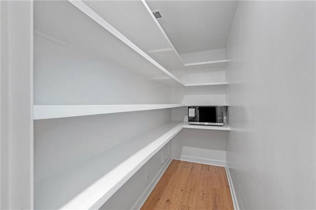 950 Mountain Brook NW Lane, Marietta, GA 30064