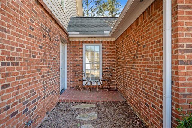 950 Mountain Brook NW Lane, Marietta, GA 30064