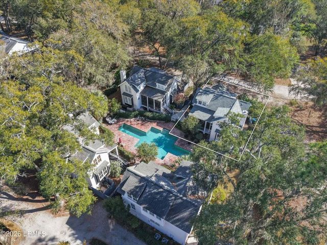 2023 Ashwood Circle, Beaufort, SC 29906