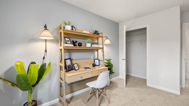 5990 Skylar Drive, South Fulton, GA 30331