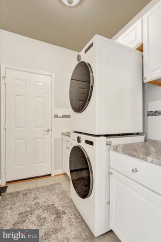 225 SAVANNAH DR, Gettysburg, PA 17325