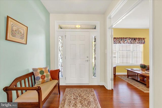 225 SAVANNAH DR, Gettysburg, PA 17325