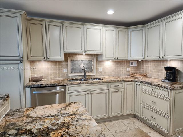 3505 S Ocean Dr 708, Hollywood, FL 33019