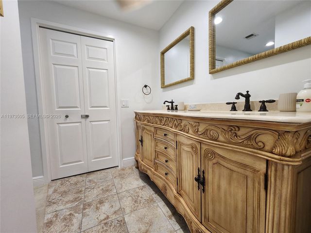 3505 S Ocean Dr 708, Hollywood, FL 33019