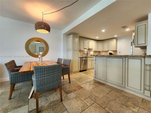 3505 S Ocean Dr 708, Hollywood, FL 33019