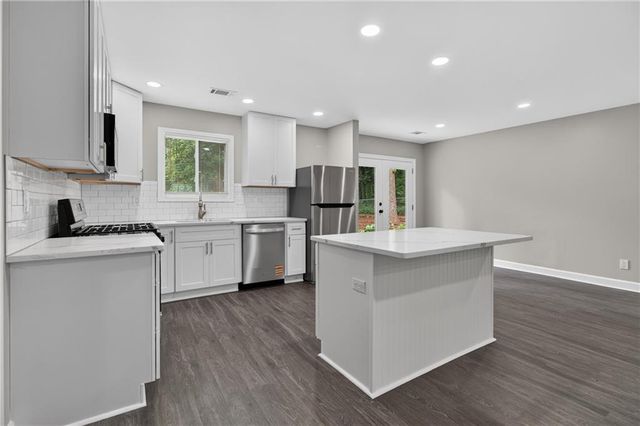 1540 Spender Drive, Norcross, GA 30093